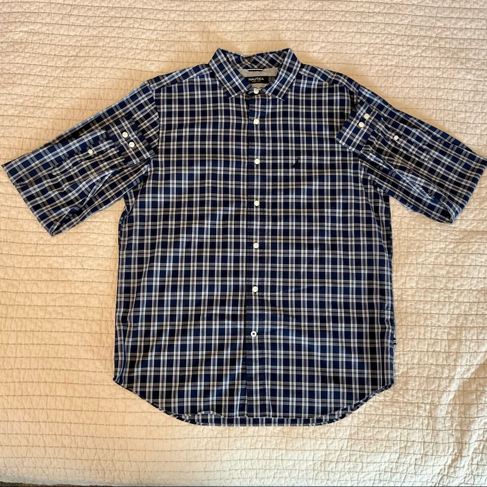 Nautica l/s button down Navy shirt